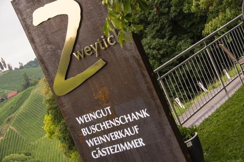 Zweytick Gaestezimmer Weingut Ratsch an der Weinstraße Zewnętrze zdjęcie