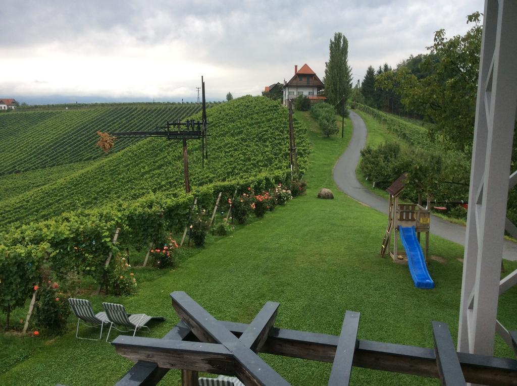 Zweytick Gaestezimmer Weingut Ratsch an der Weinstraße Zewnętrze zdjęcie